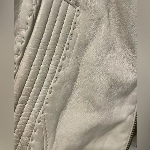 Mackage - Picture 8 of 11